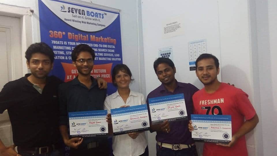 Seven Boats Academy - Students getting certificates after digital marketing course completion