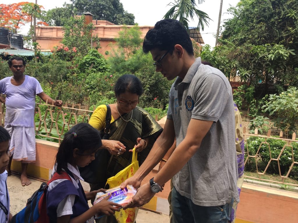 Director & CEO's Desk 59 - IMG 3288