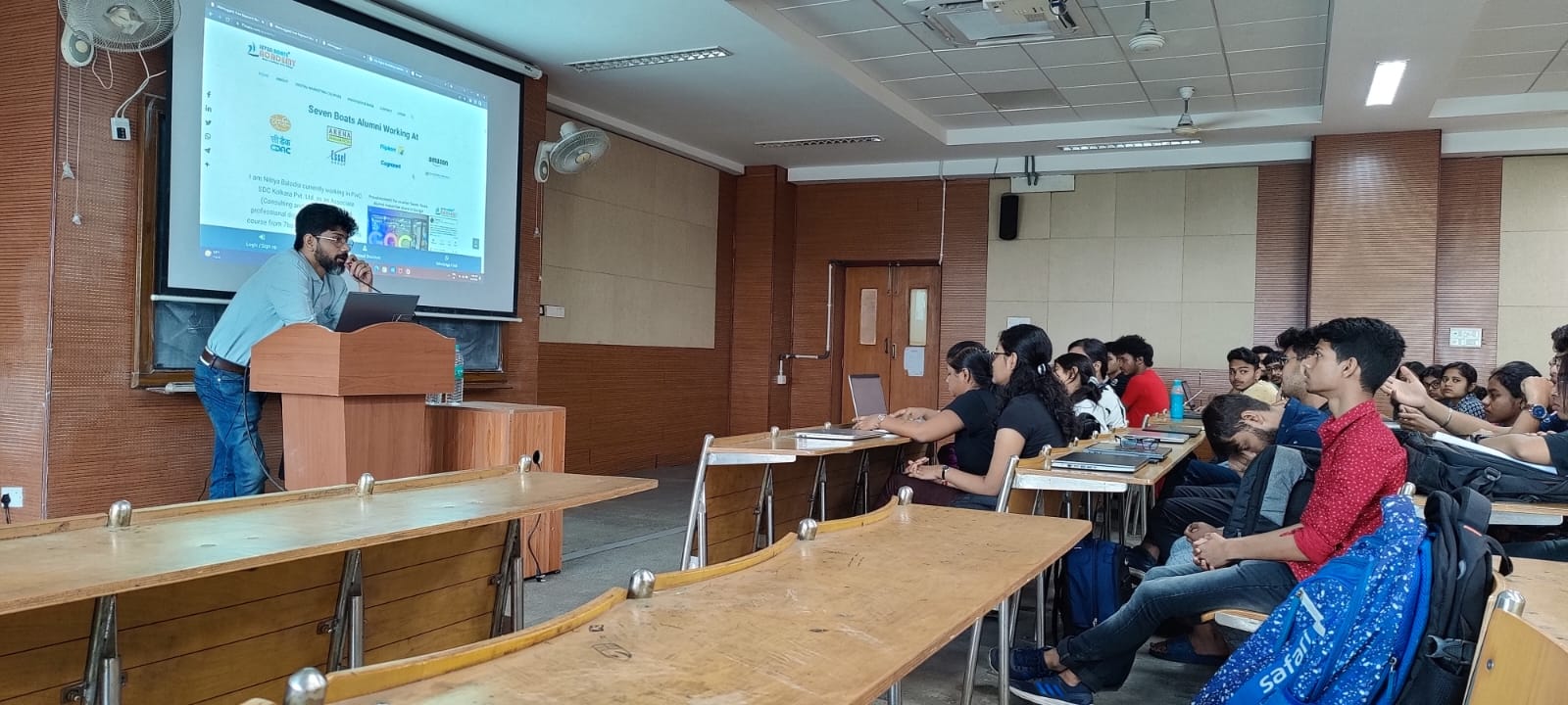 Photo Gallery 764 - 7