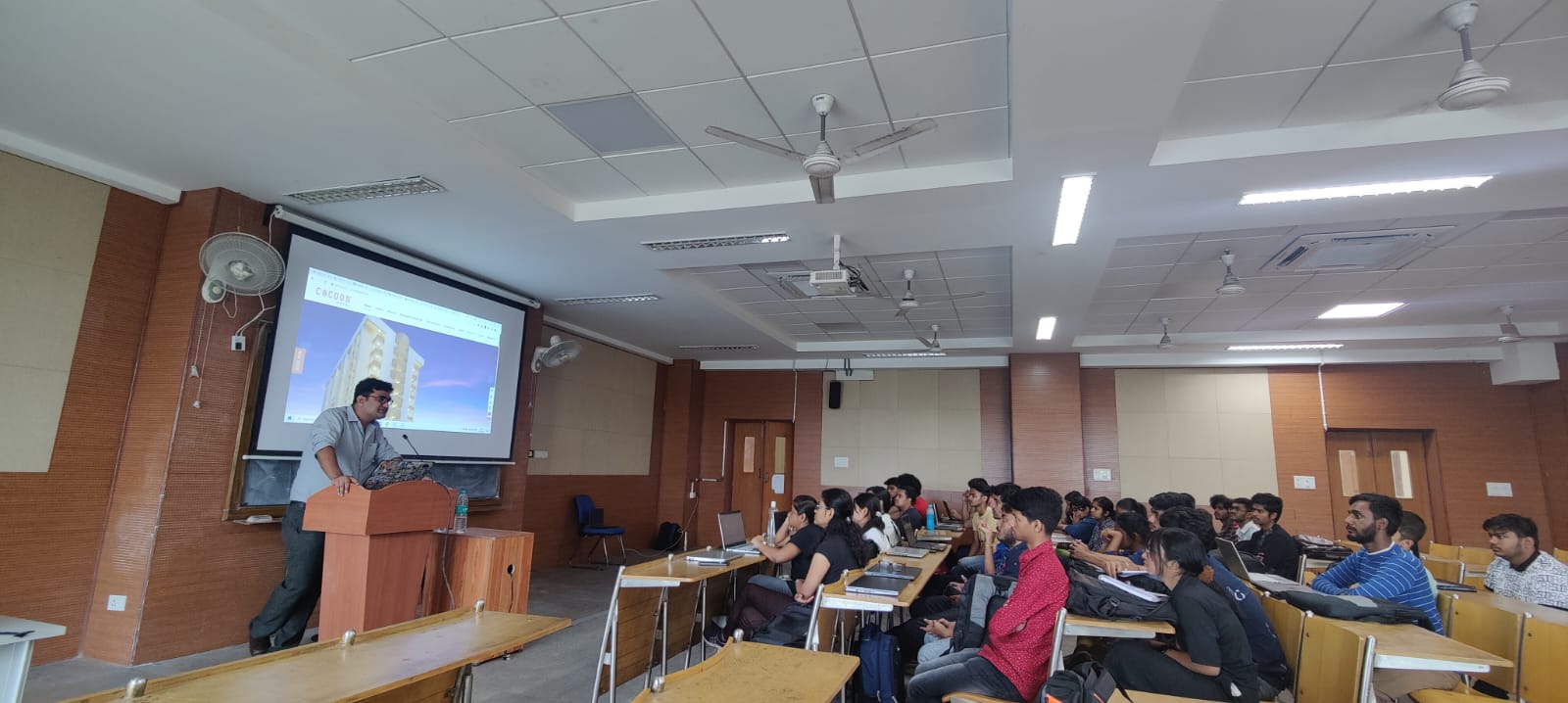 Photo Gallery 760 - 9