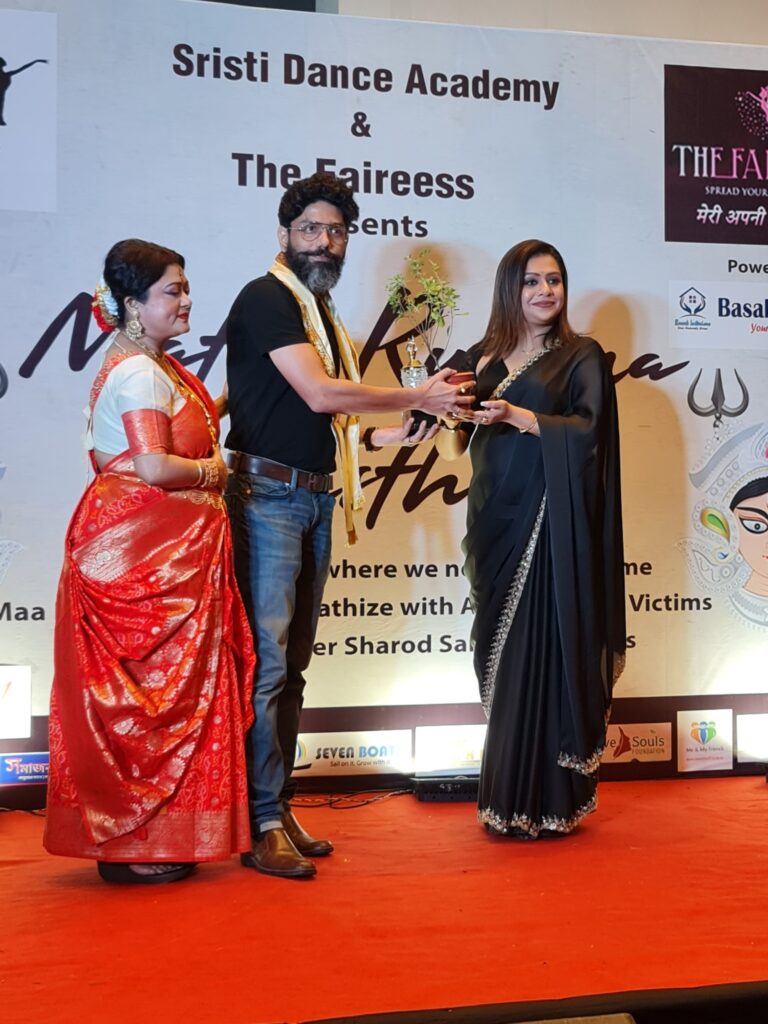 Photo Gallery 838 - 5